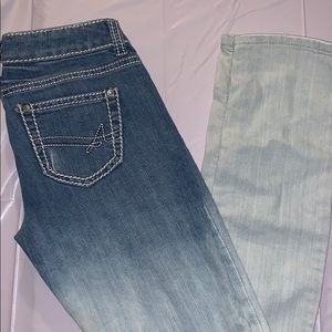 Almost famous 3 denim ripped